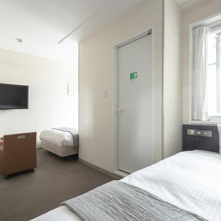 Vessel Inn Hiroshima Ekimae Exterior foto